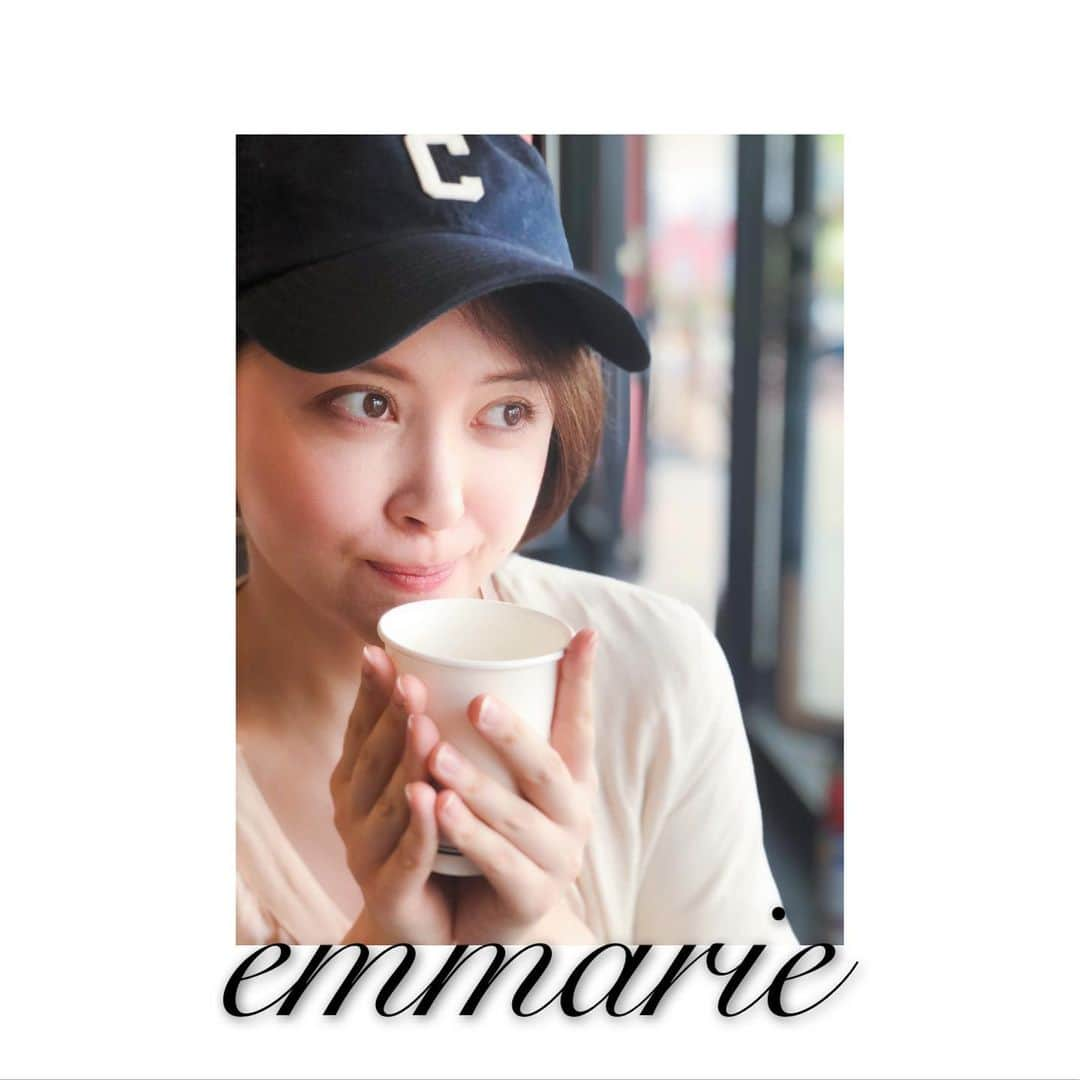 まりゑさんのインスタグラム写真 - (まりゑInstagram)「emmarie 2019.5月号 ☕️×💐＝🤗🤗 #emmarie #エマりゑ #☕️ #💐 #宮澤エマ #まりゑ #至福時間 #女優倶楽部 #pippin #リューン」5月24日 11時10分 - manmarumarie