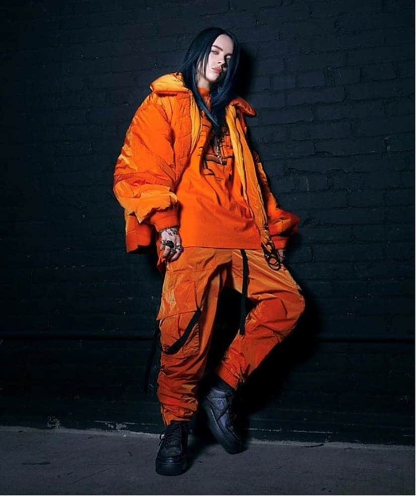 OFF-WHITE C/O VIRGIL ABLOHさんのインスタグラム写真 - (OFF-WHITE C/O VIRGIL ABLOHInstagram)「[editorial] women's Off-White™ @billieeilish on @billboard. styling c/o @samanthaburkhartstylist」5月24日 7時00分 - off____white