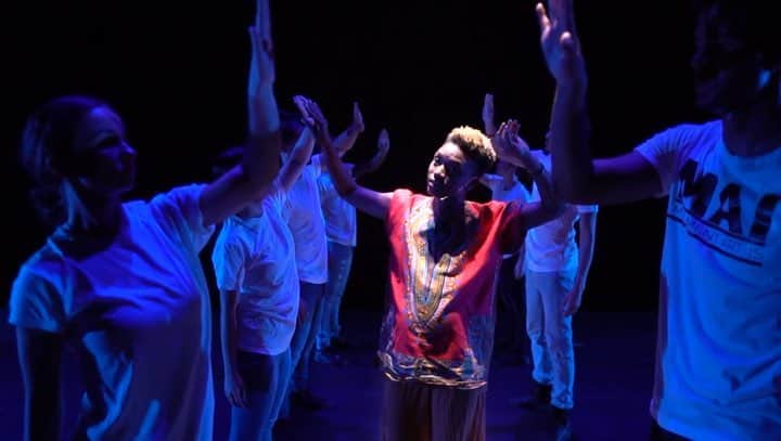 Lil Buckのインスタグラム：「tonight is the night. UCLA Royce Hall 8pm #LoveHeals #MAI」