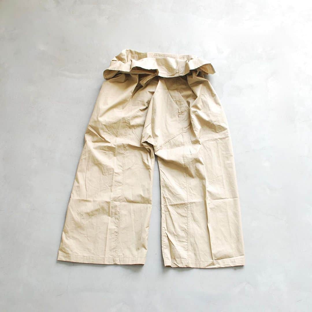 wonder_mountain_irieさんのインスタグラム写真 - (wonder_mountain_irieInstagram)「_ [unisex] Engineered Garments / エンジニアードガーメンツ “Fisherman Pant -high count twill-” ¥31,320- _ 〈online store / @digital_mountain〉 http://www.digital-mountain.net/shopdetail/000000009315/ _ 【オンラインストア#DigitalMountain へのご注文】 *24時間受付 *15時までのご注文で即日発送 *1万円以上ご購入で送料無料 tel：084-973-8204 _ We can send your order overseas. Accepted payment method is by PayPal or credit card only. (AMEX is not accepted)  Ordering procedure details can be found here. >>http://www.digital-mountain.net/html/page56.html _ 本店：#WonderMountain  blog>> http://wm.digital-mountain.info/blog/20190524-1/ _ #NEPENTHES #EngineeredGarments #ネペンテス #エンジニアードガーメンツ _ 〒720-0044 広島県福山市笠岡町4-18 JR 「#福山駅」より徒歩10分 (12:00 - 19:00 水曜定休) #ワンダーマウンテン #japan #hiroshima #福山 #福山市 #尾道 #倉敷 #鞆の浦 近く _ 系列店：@hacbywondermountain _」5月24日 19時10分 - wonder_mountain_