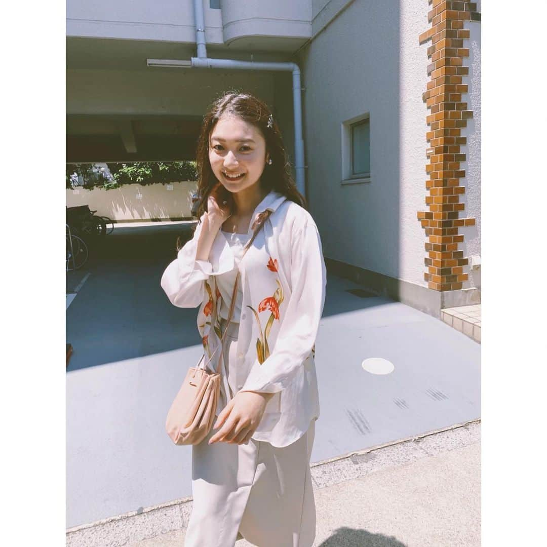 齊藤英里さんのインスタグラム写真 - (齊藤英里Instagram)「朝から撮影でした〜☀︎ 今日は暑かったー！！！！ #ootd」5月24日 19時51分 - erisaito.official