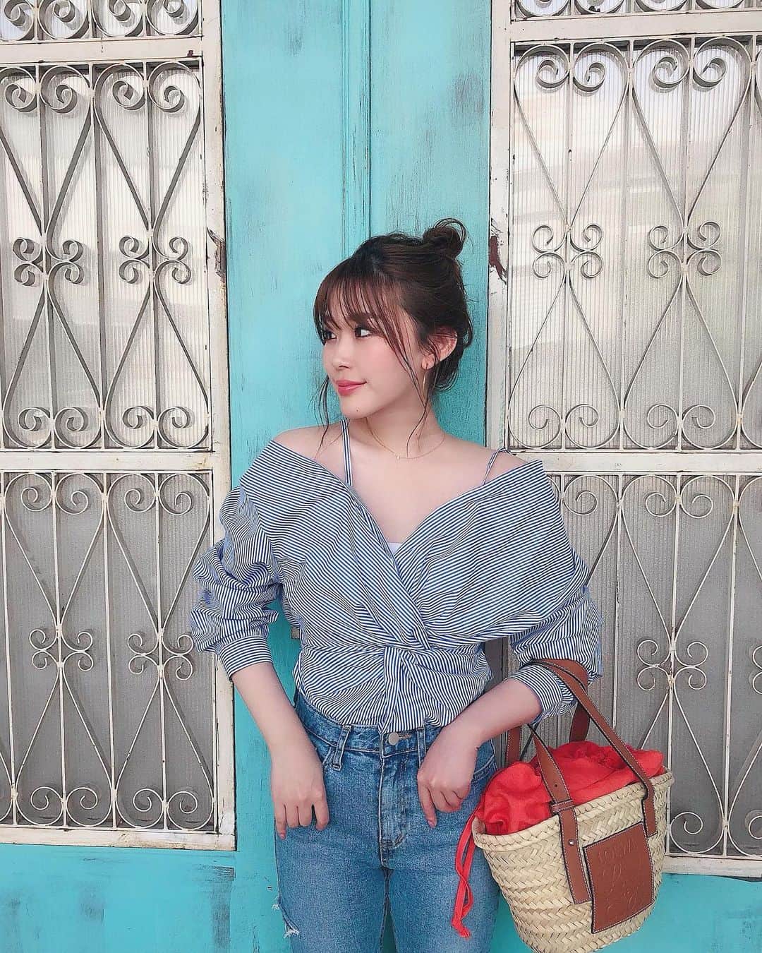 藤川沙弥のインスタグラム：「最近良いお天気続き😇☀️﻿ ﻿ ﻿ ﻿ topsは @fifth_store ﻿ 50%offしてたよ🤭‼︎﻿ ﻿ ﻿ ﻿ ﻿ #fifth #fifthtl #フィフス ﻿ #ツイストキャミソールブラウス」