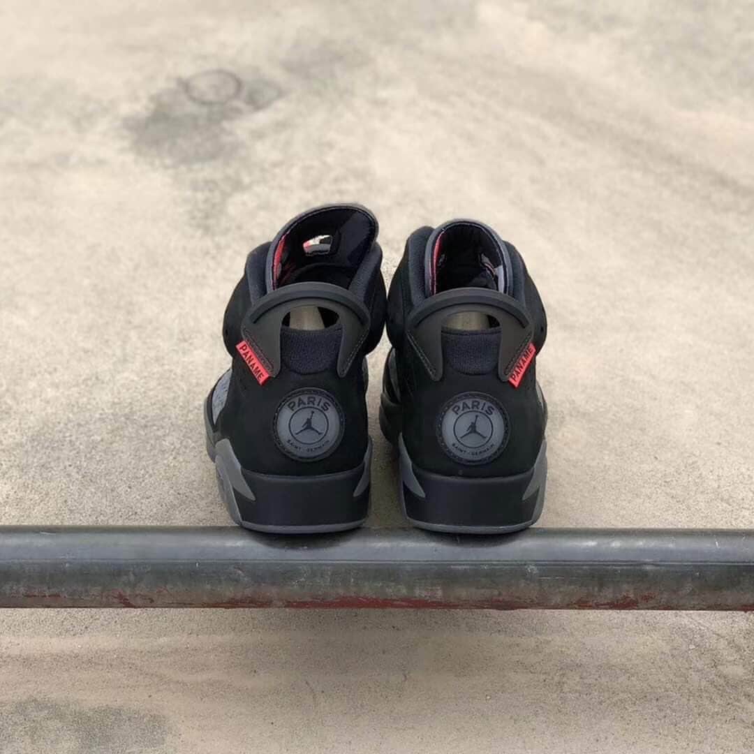 HYPEBEASTさんのインスタグラム写真 - (HYPEBEASTInstagram)「@hypebeastkicks: New images of the @psg x Air Jordan 6 sneaker have surfaced. It’s constructed of dark grey and black suede, with bold hits of “Infrared” on the Jumpman logo, lace lock and “PANAME” heel tag. The shoe is expected to drop in July for $225 USD. Stay tuned for official notes.  Photo: @wavegod_thelegend」5月24日 11時14分 - hypebeast