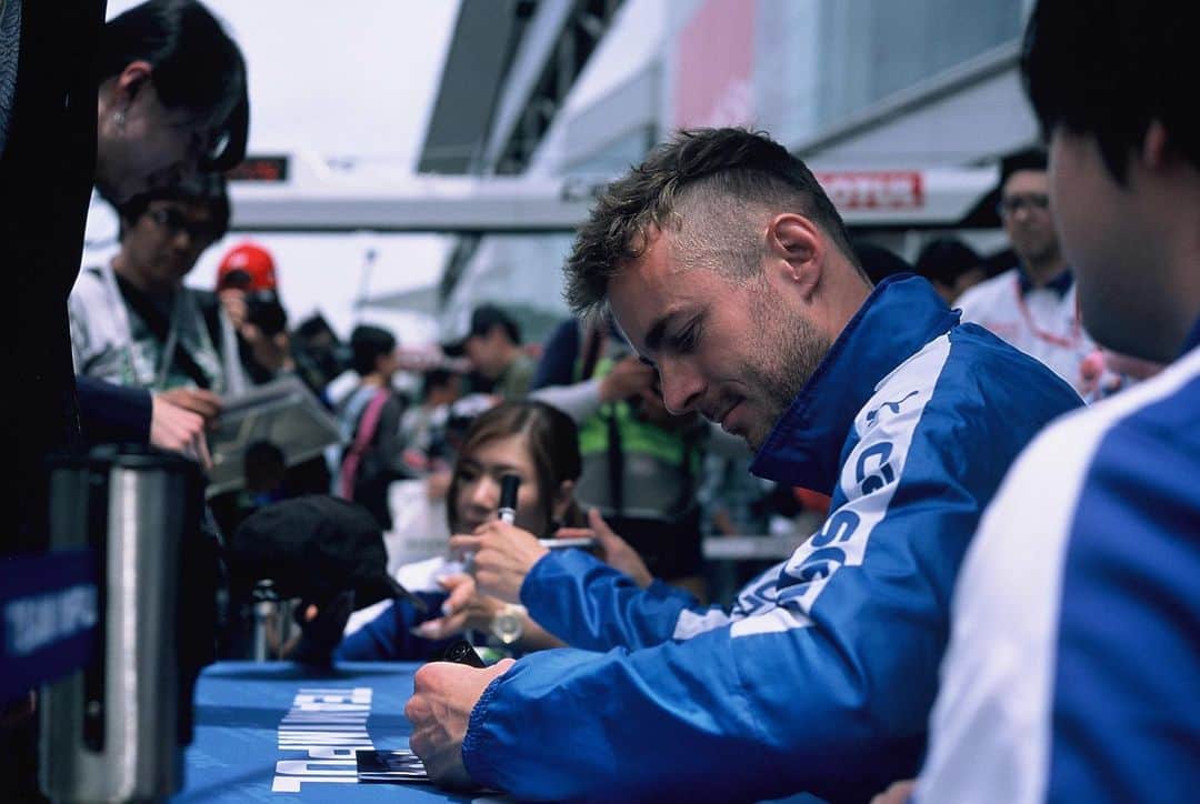 ジェームズ・ロシターのインスタグラム：「Back to work this weekend with @nismo Looking forward to seeing everyone in Suzuka. 📷 @arty_saniker」