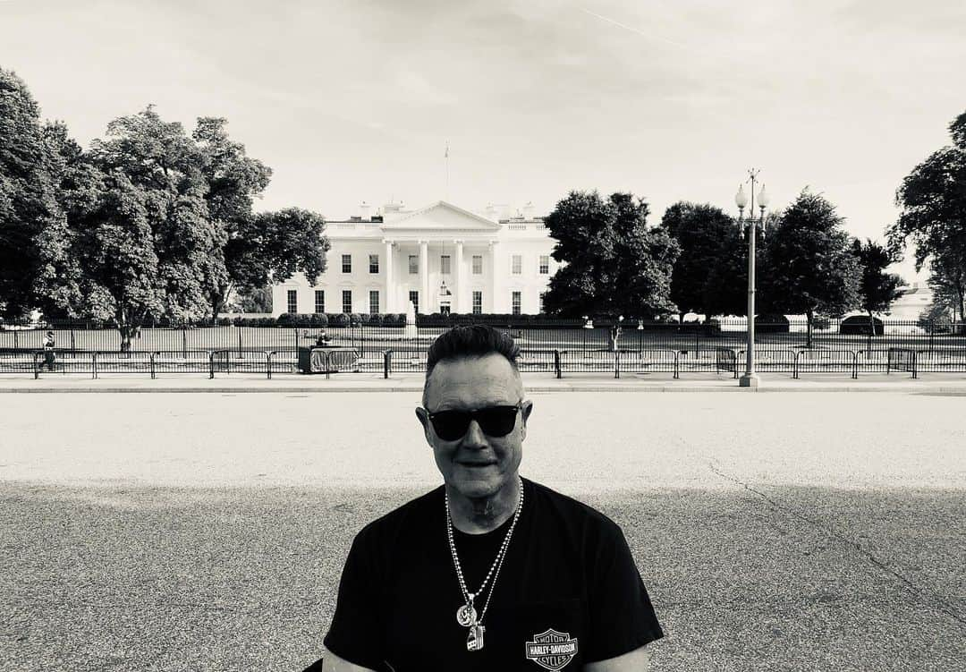 ロバート・パトリックさんのインスタグラム写真 - (ロバート・パトリックInstagram)「Today in Washington D.C. Met Retired General George Nicolson, Secret Service Harley-Davidson Motorcycle Division, Secret Service Motorcade. Two female Secret Service  members. One is the first Female Motorcycle Rider! Pretty Cool! Tomorrow is going to be epic! #ride #ridetothewall2019 #rollingthunder #harleydavidson #america」5月24日 12時56分 - ripfighter