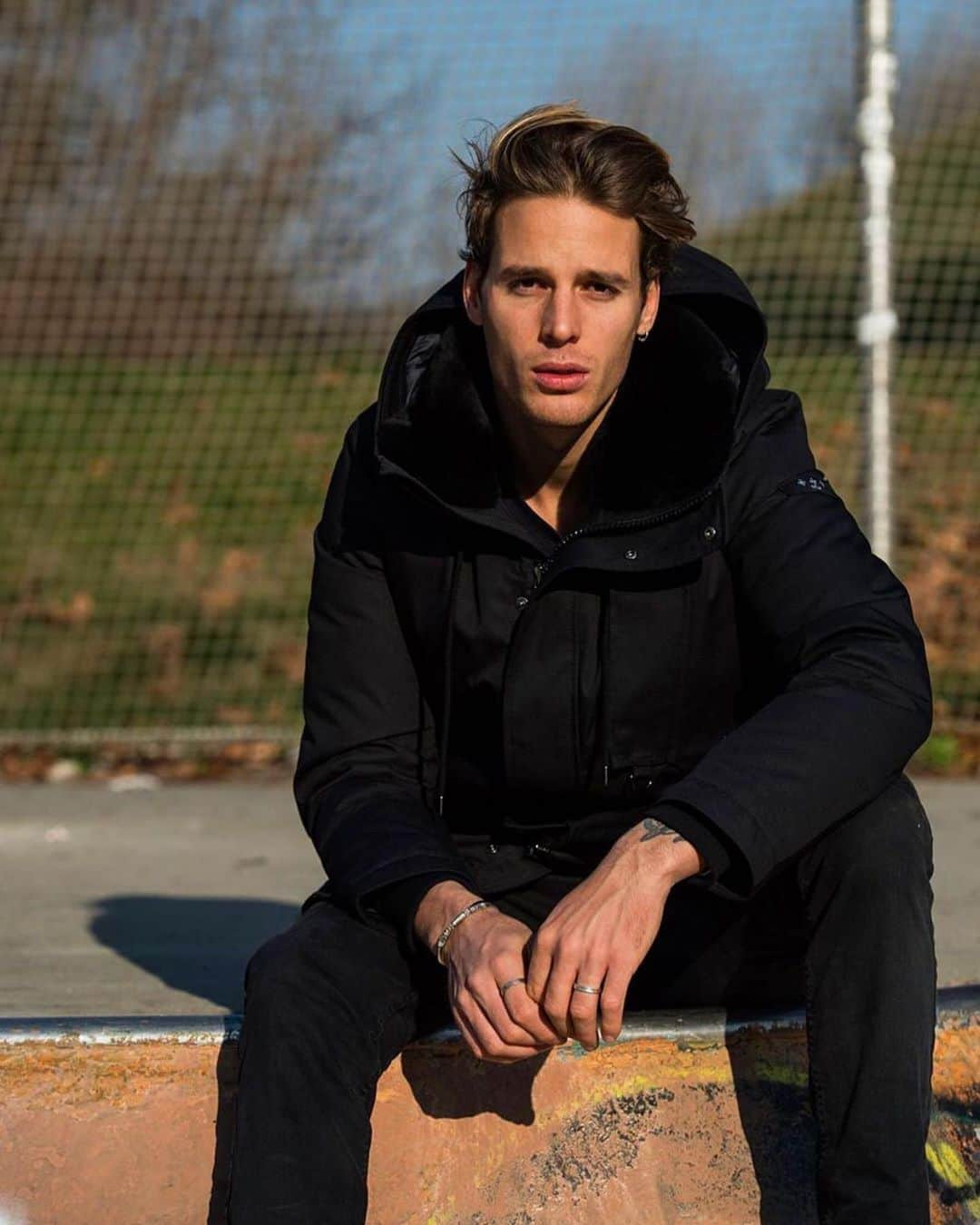 タトラスさんのインスタグラム写真 - (タトラスInstagram)「Skateparks have always been a special place for me, a sort of second home that for a few hours was capable of driving away all kinds of thoughts #TatrasPeople #TatrasOfficial  #Repost @aaron_nielsen_ ・・・ Gli skatepark sono sempre stati un posto speciale per me, una sorta di seconda casa che per qualche ora era capace di scacciare ogni tipo di pensiero 🛹 Ph. @levatolski  _______ #tatrasofficial #fashion #fashionweek #downjacket #puffer #ootd #lotd #sotd #potd #fashionigers #instafashion #influencer #babe #look #milan #aaronnielsen」5月24日 13時41分 - tatras_official