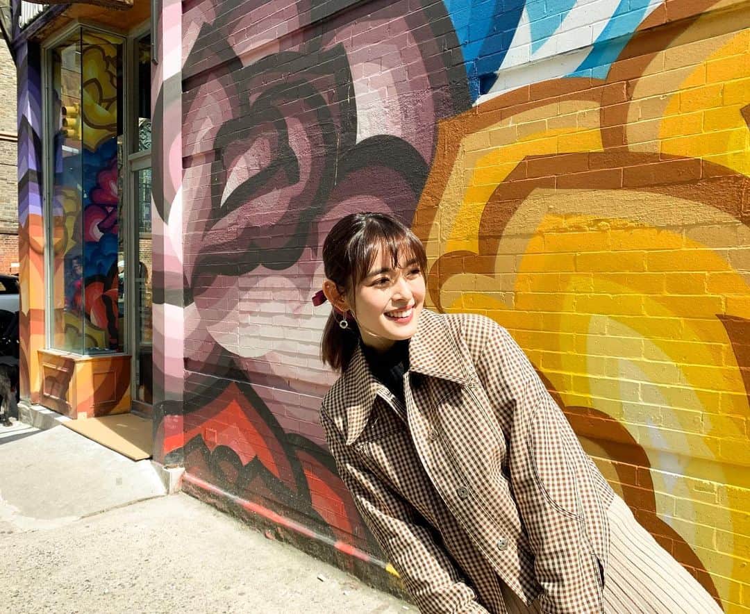 矢作穂香さんのインスタグラム写真 - (矢作穂香Instagram)「NYの思い出。 街にはたくさんの可愛いウォールアートが☺️💕 #NY #SOHO」5月24日 13時54分 - honoka_yahagi