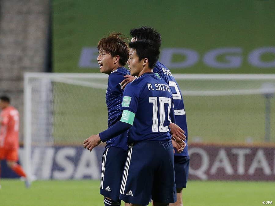 日本サッカー協会さんのインスタグラム写真 - (日本サッカー協会Instagram)「📸Match Photos② U-20日本代表は5月23日(木)、FIFA U-20ワールドカップポーランド2019の初戦でU-20エクアドル代表と対戦しました。前半にビハインドを追う難しい展開となりましたが、68分に山田康太選手がゴールを奪い、試合は1-1で終了。初戦は引き分けに終わりました。 ・ この試合で勝ち点1を手にした日本は、グループステージ突破に向けて26日(日)に中2日で第2戦・メキシコ戦に挑みます。 ・ GK 1 #若原智哉 DF 2 #東俊希 DF 3 #小林友希 DF 4 #瀬古歩夢 DF 5 #菅原由勢 MF 6 #郷家友太 →66' FW 14 #西川潤 MF 7 #伊藤洋輝 MF 9 #斉藤光毅 →HT FW 13 #宮代大聖 MF 10 #齊藤未月 (C) MF 16 #山田康太 →90+2' FW 20 #中村敬斗 FW 11 #田川亨介 ・ 監督 #影山雅永 ・ 🏆FIFA U-20ワールドカップポーランド 📅グループステージ 5/24 1-1 vsエクアドル🇪🇨 5/26 22:30 vsメキシコ🇲🇽 5/30 01:00 vsイタリア🇮🇹 ・ #daihyo #jfa #U20WC」5月24日 14時42分 - japanfootballassociation