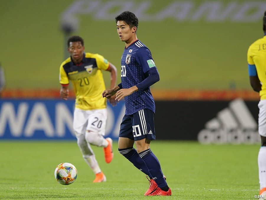 日本サッカー協会さんのインスタグラム写真 - (日本サッカー協会Instagram)「📸Match Photos② U-20日本代表は5月23日(木)、FIFA U-20ワールドカップポーランド2019の初戦でU-20エクアドル代表と対戦しました。前半にビハインドを追う難しい展開となりましたが、68分に山田康太選手がゴールを奪い、試合は1-1で終了。初戦は引き分けに終わりました。 ・ この試合で勝ち点1を手にした日本は、グループステージ突破に向けて26日(日)に中2日で第2戦・メキシコ戦に挑みます。 ・ GK 1 #若原智哉 DF 2 #東俊希 DF 3 #小林友希 DF 4 #瀬古歩夢 DF 5 #菅原由勢 MF 6 #郷家友太 →66' FW 14 #西川潤 MF 7 #伊藤洋輝 MF 9 #斉藤光毅 →HT FW 13 #宮代大聖 MF 10 #齊藤未月 (C) MF 16 #山田康太 →90+2' FW 20 #中村敬斗 FW 11 #田川亨介 ・ 監督 #影山雅永 ・ 🏆FIFA U-20ワールドカップポーランド 📅グループステージ 5/24 1-1 vsエクアドル🇪🇨 5/26 22:30 vsメキシコ🇲🇽 5/30 01:00 vsイタリア🇮🇹 ・ #daihyo #jfa #U20WC」5月24日 14時42分 - japanfootballassociation