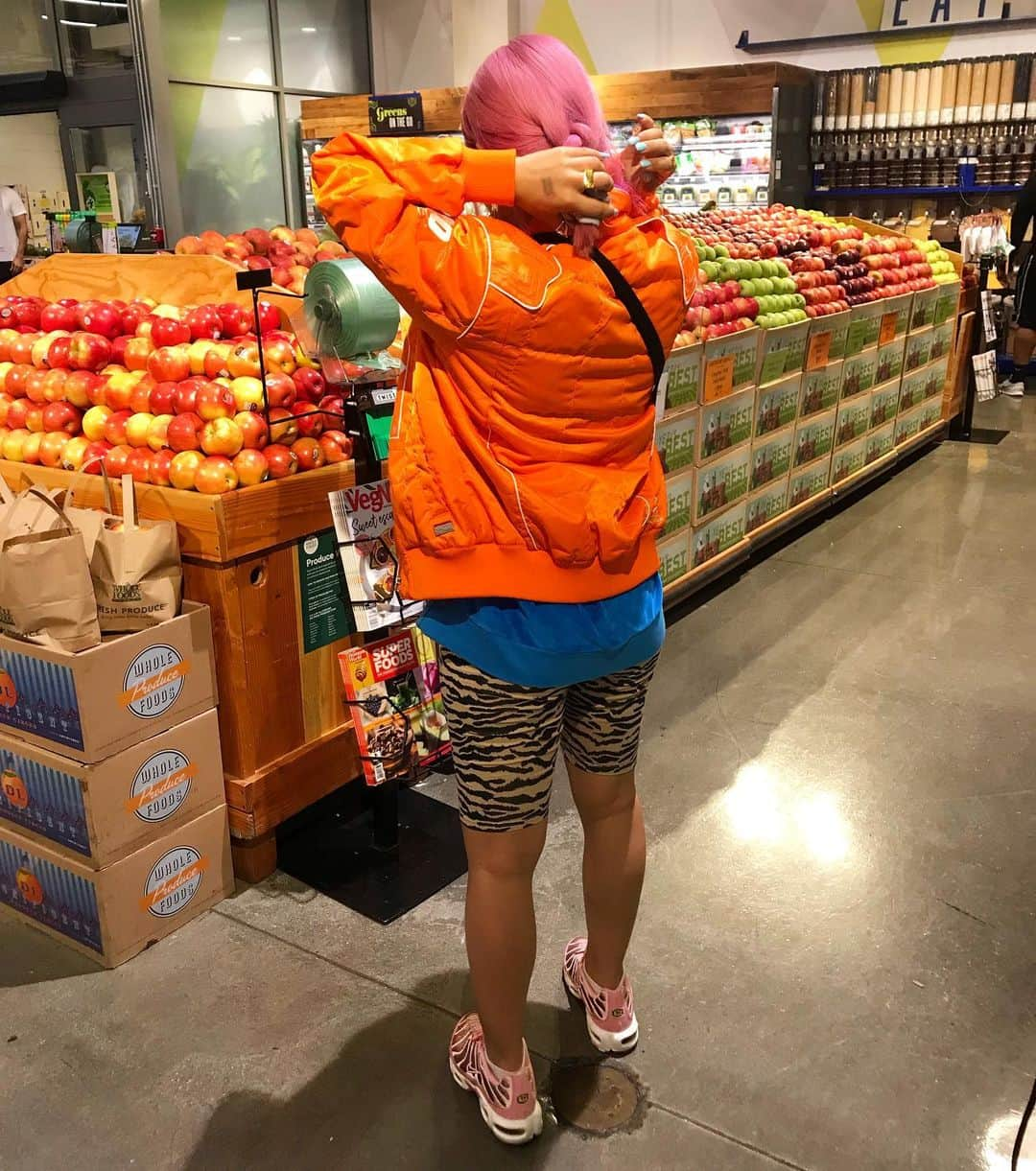 RIEHATAさんのインスタグラム写真 - (RIEHATAInstagram)「mommy's happy place & happy time 💓🥭🍋🍑 #WholeFoods 🌿🥒 日本にもできてほしいな✨」5月24日 15時02分 - riehata