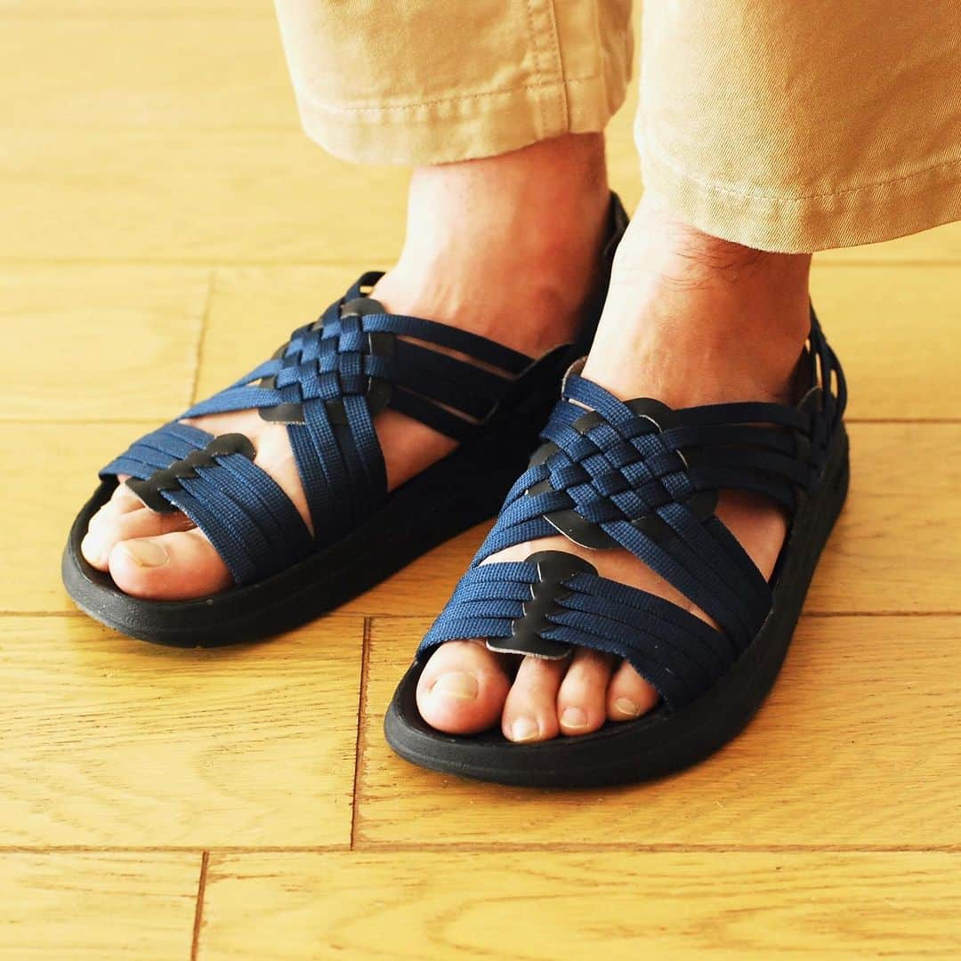 wonder_mountain_irieさんのインスタグラム写真 - (wonder_mountain_irieInstagram)「_ MALIBU SANDALS / マリブ サンダルズ “CANYON-NYLON WEAVE” ￥20,520- _ 〈online store / @digital_mountain〉 http://www.digital-mountain.net/shopdetail/000000004660/ _ 【オンラインストア#DigitalMountain へのご注文】 *24時間受付 *15時までのご注文で即日発送 *1万円以上ご購入で送料無料 tel：084-973-8204 _ We can send your order overseas. Accepted payment method is by PayPal or credit card only. (AMEX is not accepted)  Ordering procedure details can be found here. >>http://www.digital-mountain.net/html/page56.html _ 本店：#WonderMountain  blog>> http://wm.digital-mountain.info/blog/20190523/ _ #MALIBUSANDALS #マリブサンダルズ _ 〒720-0044  広島県福山市笠岡町4-18  JR 「#福山駅」より徒歩10分 (12:00 - 19:00 水曜定休) #ワンダーマウンテン #japan #hiroshima #福山 #福山市 #尾道 #倉敷 #鞆の浦 近く _ 系列店：@hacbywondermountain _」5月24日 15時14分 - wonder_mountain_