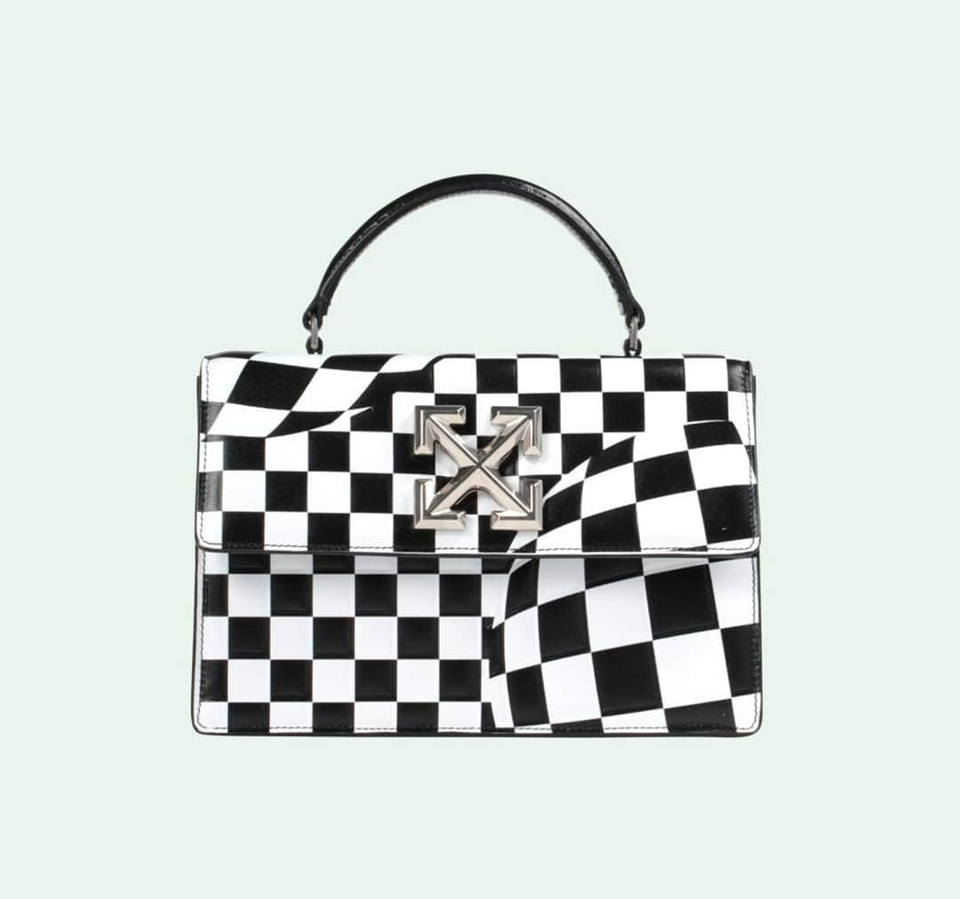 OFF-WHITE C/O VIRGIL ABLOHさんのインスタグラム写真 - (OFF-WHITE C/O VIRGIL ABLOHInstagram)「fw 19 women's Off-White™ 1.4 Jitney bag in black and white checked pattern. available soon」5月24日 16時01分 - off____white