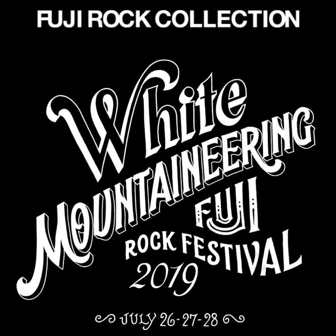 フジロック・フェスティバルさんのインスタグラム写真 - (フジロック・フェスティバルInstagram)「＜FUJI ROCK COLLECTION 2019＞ 今年はデザイナーに「White Mountaineering」の相澤 陽介氏を迎えてのスタート。Tシャツ、スウェット、フーディー、ポンチョ、キャップの５アイテム発売！ #fujirock #fujirockfestival #フジロック #フジコレ #fujirockcollection #whitemountaineering」5月24日 15時57分 - fujirock_jp