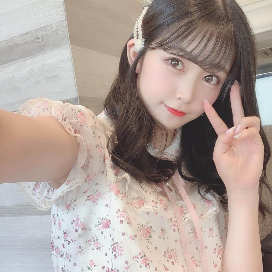 茉井良菜さんのインスタグラム写真 - (茉井良菜Instagram)「🐇𓂃𓂃♥ . . . #🇹🇭 #🇹🇭❤️ #thailand #thai #bangkok #igthai #igthailand #bangkokhotel #hotel #hotelfront #japanesegirl #japaneseidol #thaigirl #thaiphoto #ไทย #กรุงเทพ #タイ旅行 #タイランド #タイ遠征 #ホテル #ホテルフロント」5月24日 16時10分 - yonsuchan