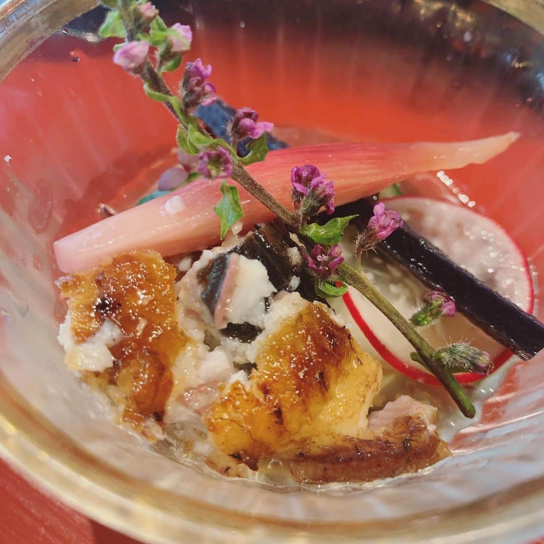 新木優子さんのインスタグラム写真 - (新木優子Instagram)「とろけるほど美味しかった田舎庵さん、、感動でした、、😳 鰻食べたくなったら絶対にここの鰻を思い出してしまうんだろうなぁ、、🤤」5月24日 16時14分 - yuuuuukko_