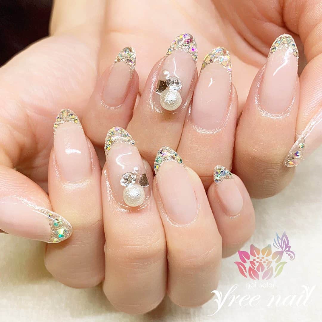 Free Nail フリーネイルさんのインスタグラム写真 Free Nail フリーネイルinstagram お客様ネイル ラメフレンチネイル シンプルゴージャス ご来店ありがとうございました ネイル フリーネイル ネイル