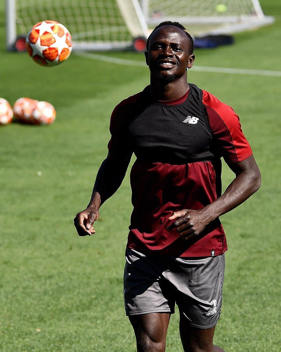 リヴァプールFCさんのインスタグラム写真 - (リヴァプールFCInstagram)「Super Sadio 🤙 #LiverpoolFC #Mane #SadioMane #LFC」5月24日 18時29分 - liverpoolfc