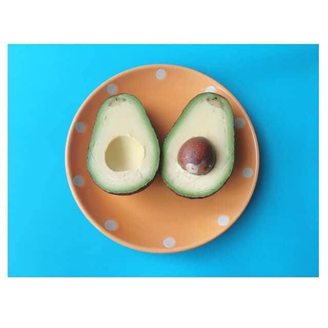 七瀬遥さんのインスタグラム写真 - (七瀬遥Instagram)「アボカド🥑💕 シンプルに、わさび醤油で食べるのが一番好きかも😋  #アボカド#美味しい#森のバター #avocado  #delicious#happy#smile#love#tokyo#japan」5月24日 18時48分 - haruka_mh