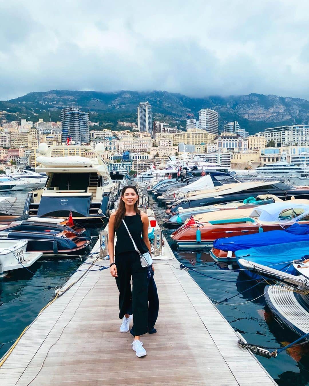 ケリーさんのインスタグラム写真 - (ケリーInstagram)「Monaco breeze 🇲🇨❤️ ・ In love for this little town💕 ・ ・ #monaco#montecarlo#trip #f1#monacogp#モナコ#旅」5月24日 18時44分 - kellymisawa