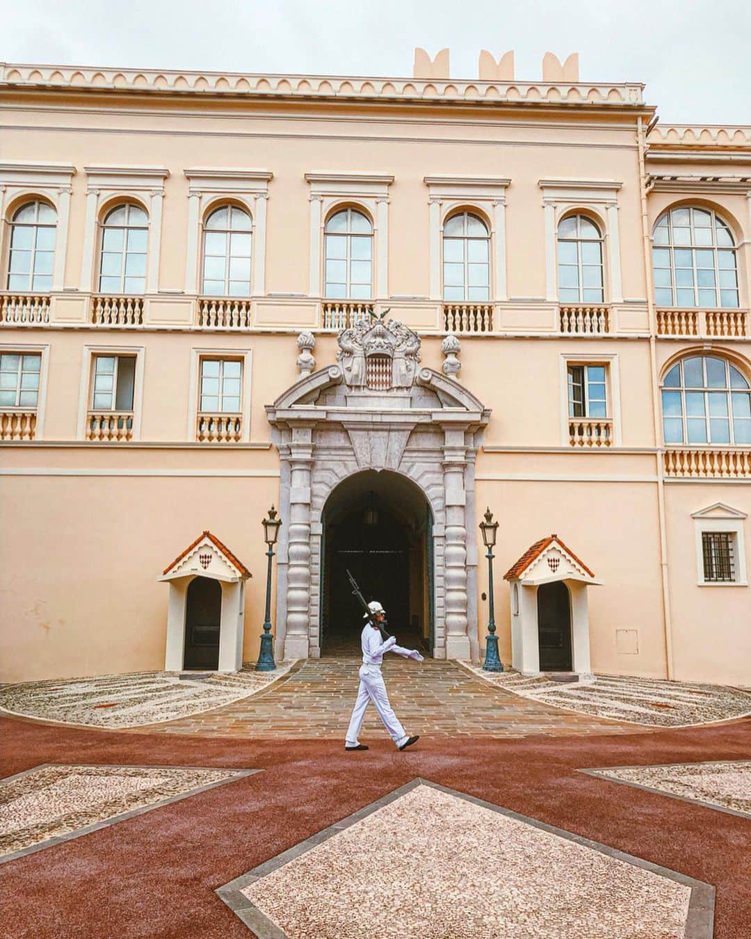 ケリーさんのインスタグラム写真 - (ケリーInstagram)「Monaco breeze 🇲🇨❤️ ・ In love for this little town💕 ・ ・ #monaco#montecarlo#trip #f1#monacogp#モナコ#旅」5月24日 18時44分 - kellymisawa