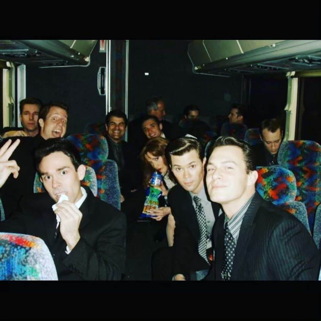 アンドリュー・ラネルズさんのインスタグラム写真 - (アンドリュー・ラネルズInstagram)「#fbf 2008. With the Jersey Boys headed to the Tonys. Good. Times.」5月25日 4時37分 - andrewrannells