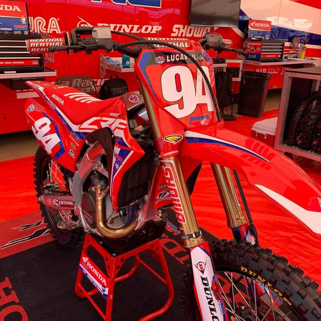 Racer X Onlineさんのインスタグラム写真 - (Racer X OnlineInstagram)「The Red Plates from @hangtownmx for @foxraceway @promotocross ... #motocross #moto #thisismoto #promotocross #dirtbikes @kenroczen94 @adamcianciarulo @ryanvillopoto」5月25日 4時46分 - racerxonline