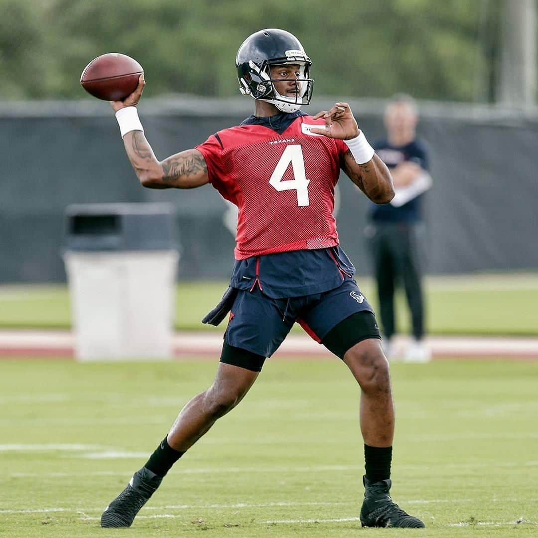 NFLさんのインスタグラム写真 - (NFLInstagram)「Season 3 prep. @deshaunwatson 📷: Michael Wyke/AP」5月25日 5時00分 - nfl