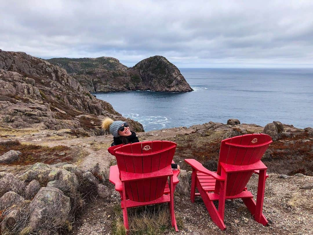 テッサ・ヴァーチュさんのインスタグラム写真 - (テッサ・ヴァーチュInstagram)「Care to join me? #ExploreNL #HowCanadianIsThis」5月25日 5時03分 - tessavirtue17