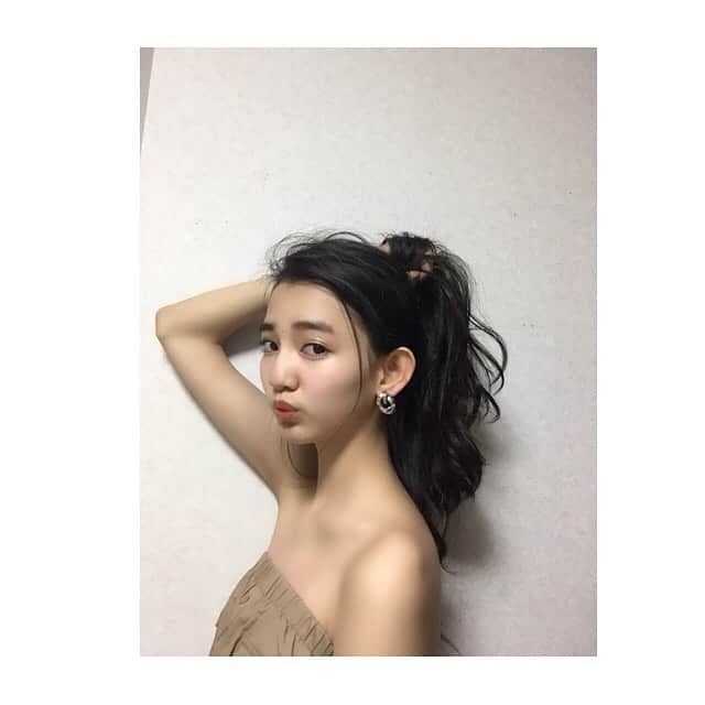 黒木麗奈さんのインスタグラム写真 - (黒木麗奈Instagram)「髪上げバージョン❤️」5月24日 20時41分 - rena__1126