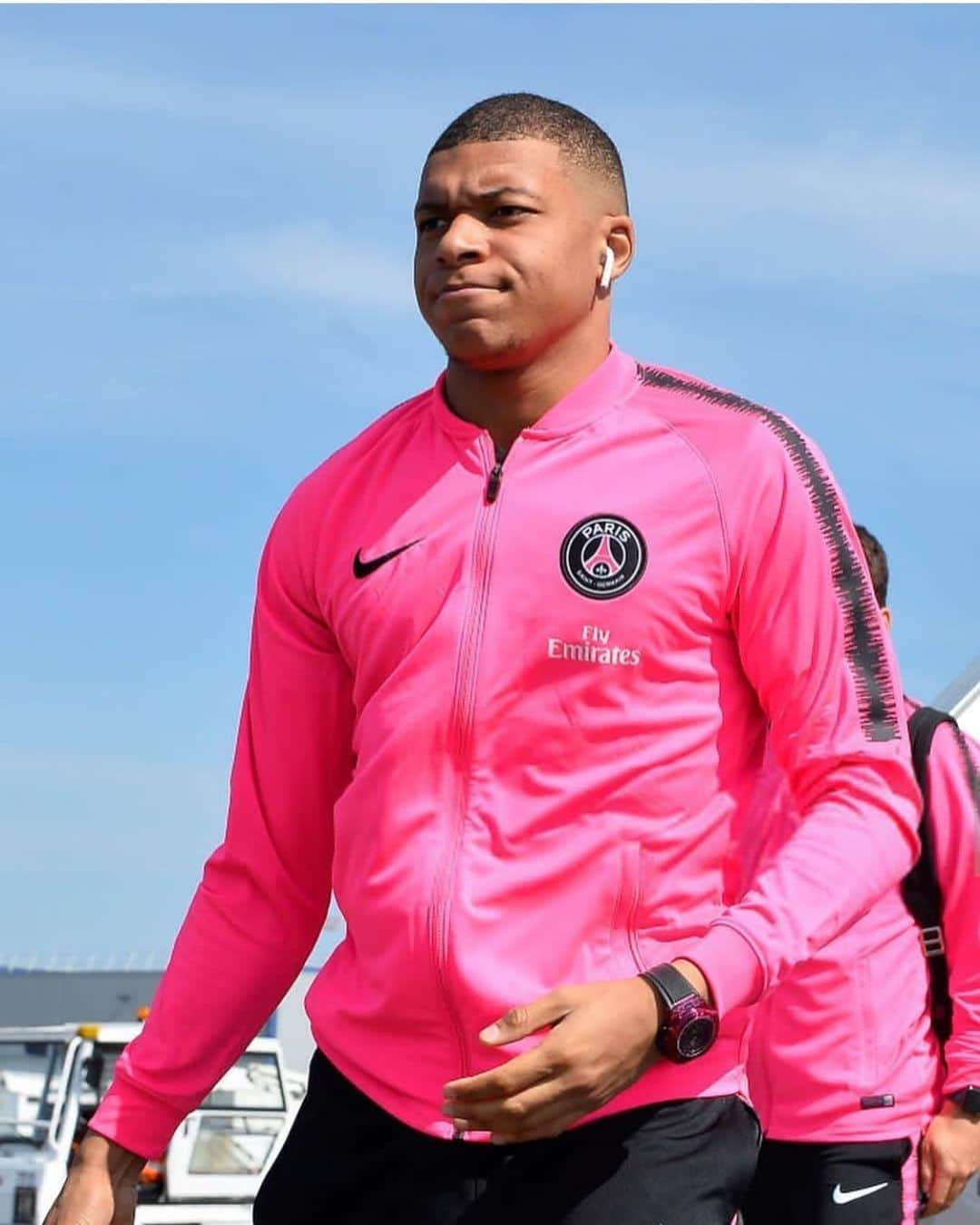 キリアン・エムバペさんのインスタグラム写真 - (キリアン・エムバペInstagram)「REIMS 🚌」5月24日 20時53分 - k.mbappe