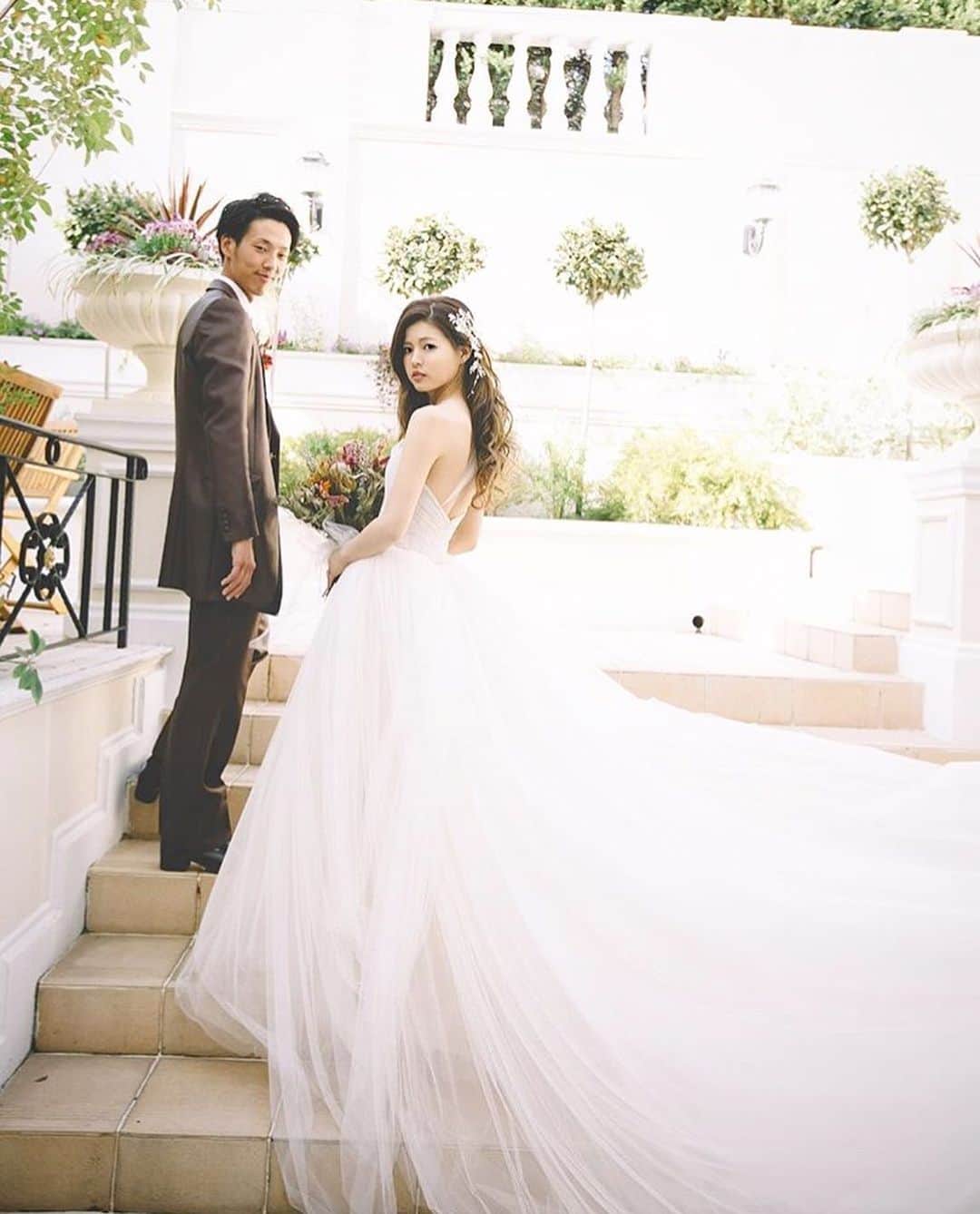 ベストブライダル公式のグルメインスタ