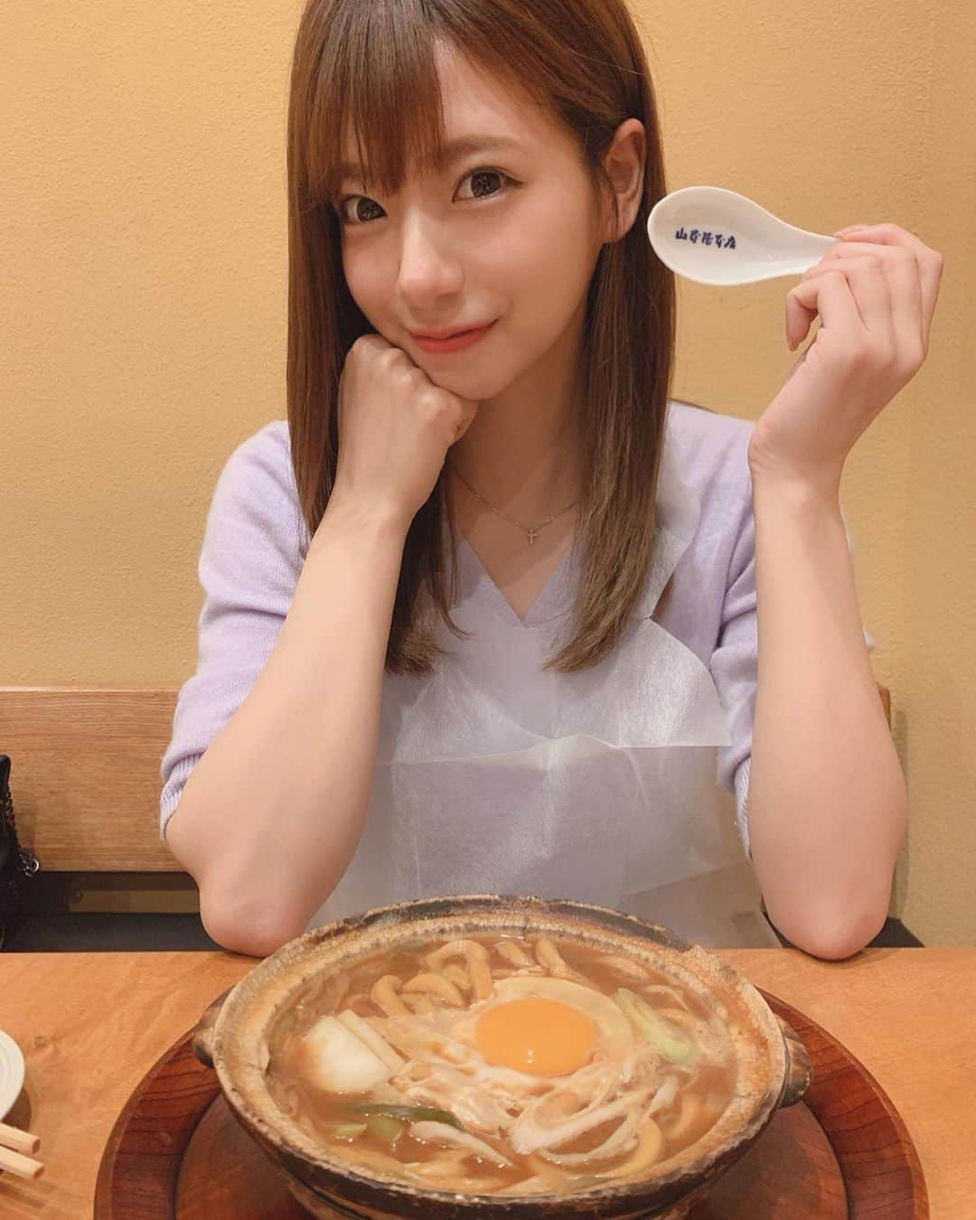 星島沙也加さんのインスタグラム写真 - (星島沙也加Instagram)「連れて行ってもらいました🍜 #山本屋本店#味噌煮込みうどん #名古屋」5月24日 21時41分 - sayaka_hoshijima