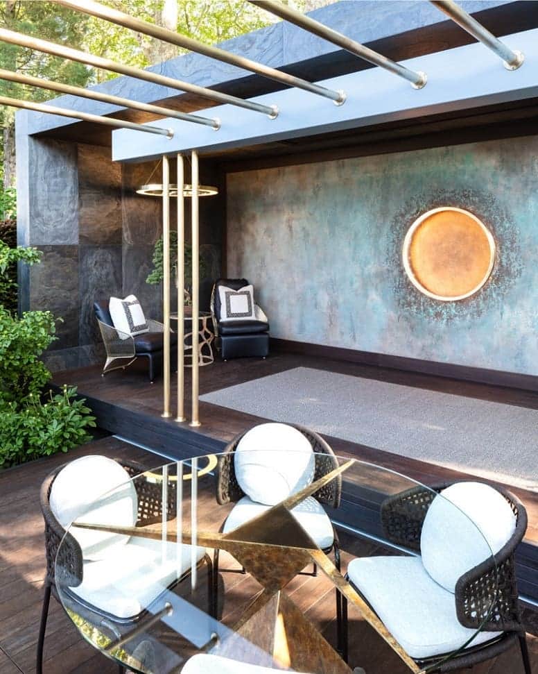 Minotti Londonさんのインスタグラム写真 - (Minotti LondonInstagram)「⬅️SWIPE LEFT⬅️ The gold medal winning 🏅 @morgan.stanley Garden by @chrisbeardshawdesign at the @the_rhs Chelsea Flower Show 2019  Minotti London was asked for the second year running to collaborate with Lucy Clark of @studio_clark_and_co who helped style and designed interior elements of the Morgan Stanley Garden in two structural pods which feature the Minotti Colette armchair, Berger chair and Aston cord dining chairs.  The Morgan Stanley Garden is inspired by the UK’s love of beautiful gardens and explores how to continue the tradition of creating herbaceous-rich spaces, whilst managing resources more sensitively.  From the original design concept, to the growing of the plants, through to the garden’s construction, designer Chris Beardshaw has considered how innovative techniques and materials can be applied to the creation of gardens to ensure waste is minimised and products kept in circulation as long as possible.  A formal, linear terrace at the front of the garden is punctuated by large topiary domes; the straight lines of the pathway gradually fragment into a more sinuous and circuitous route over the rill and through the plant rich herbaceous borders towards two contemporary relaxation pods which offer a space to reflect.  Studio Clark + Co has been working alongside Chris Beardshaw to create an evocative feature wall art installation with @benjaminraymondltd who are a skilled team of artisans specialising in decorative arts, surface design and interior finishing.  The studio has thoughtfully sourced, selected and designed furniture and floor coverings for the contemporary relaxation pods from @tomfaulknerfurniture, Minotti London, @camerondesignhouse and @timpagecarpets  Congratulations to Chris, Lucy, Benjamin, Tim, Cameron Design House, Tom and everyone involved in this stunning garden.  #chelsea #chelseaflowershow #garden #gardendesign #gardens #minottilondon #minotti #furniture #interiors #interiordesigninspiration #interiordesign #design」5月24日 21時45分 - minottilondon