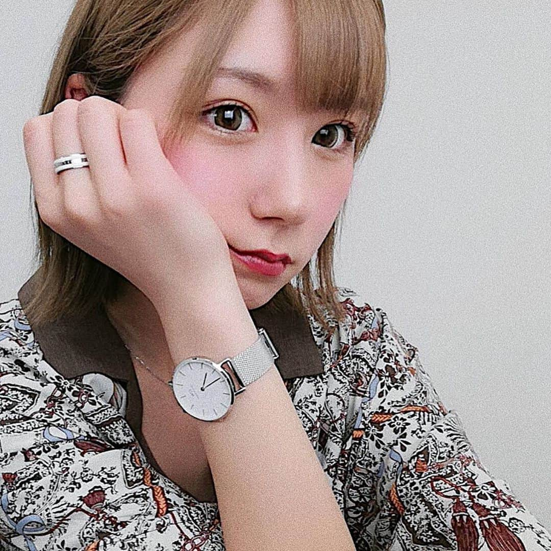 大塚愛里（あいにょん）さんのインスタグラム写真 - (大塚愛里（あいにょん）Instagram)「誕生日プレゼントに ダニエルウェリントンの時計とリングget♥♥ 新作リングかわよきです！  全品15%オフクーポン【ainyon】 公式サイト↓使用のみ https://www.danielwellington.com/jp」5月24日 21時45分 - _19970502