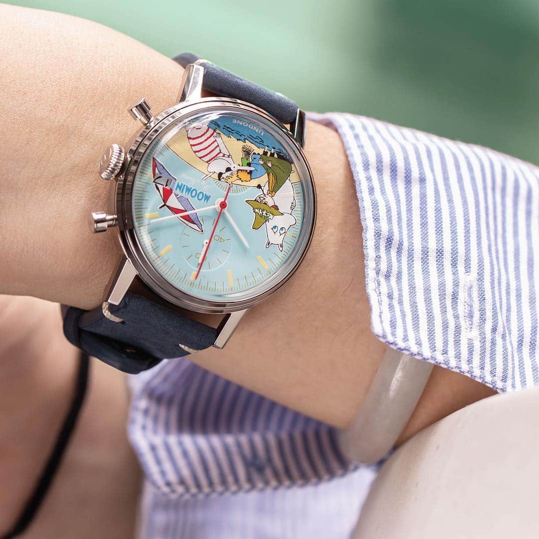ムーミンさんのインスタグラム写真 - (ムーミンInstagram)「Tick tock, here comes the most Moominous clock! 😍🎉👏 Which Moomin character would you carry with you everywhere on a custom-made watch?💞 Read more about the stunning collaboration with @undonewatches 👉  moom.in/undone19 (link in bio) ⭐️ #undonewatches #moomin #moominbyundone #moominofficial #watches」5月24日 21時57分 - moominofficial