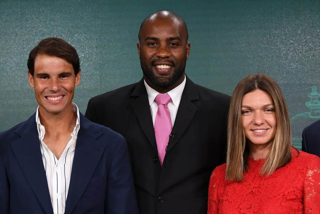 テディ・リネールさんのインスタグラム写真 - (テディ・リネールInstagram)「Très heureux d’avoir pu participer au tirage au sort de #RG19 aux côtés des plus grands joueurs de tennis du monde.  Bonne quinzaine à tous et surtout à nos Bleus engagés sur la terre de @rolandgarros 🎾🇫🇷 📸 @philippe.millereau / KMSP」5月24日 21時57分 - teddyriner