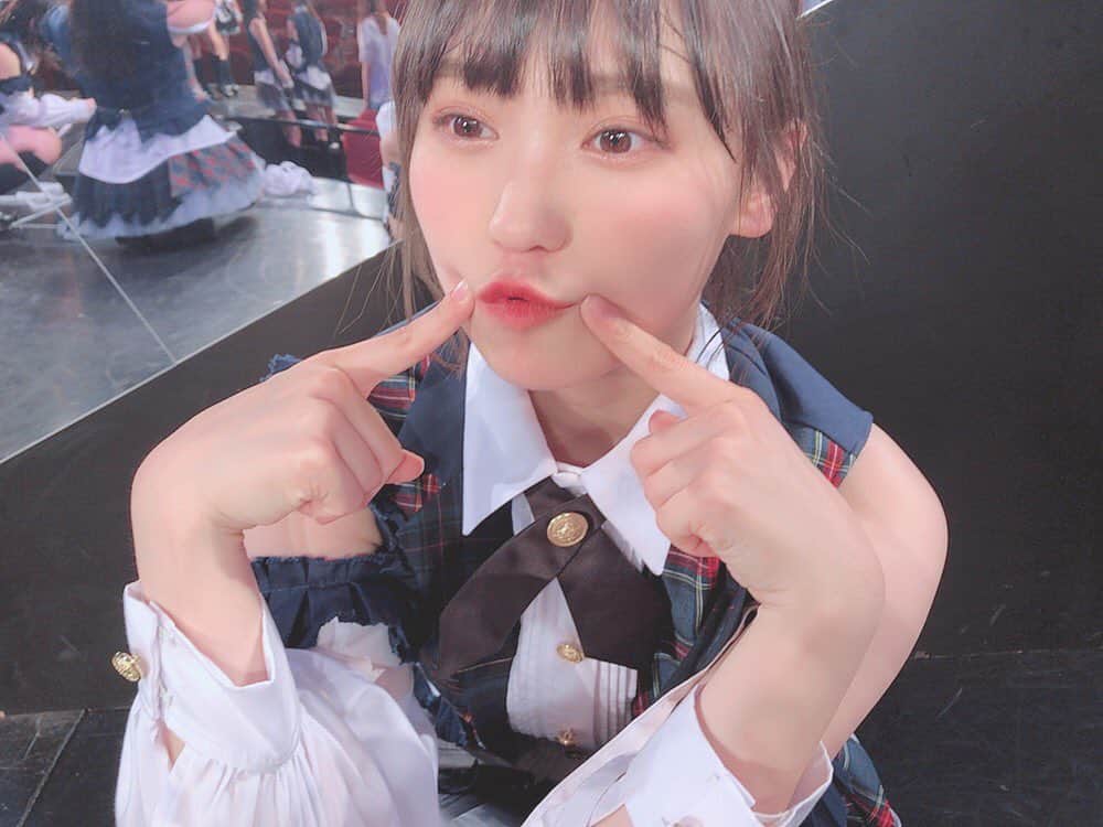 豊永阿紀さんのインスタグラム写真 豊永阿紀instagram 可愛いポーズのバリエーション不足 教科書くれ 5月24日 22時35分 Aki T Official
