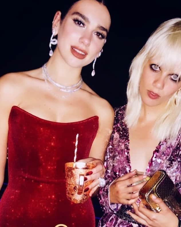 マリヤン・ジョンクマンのインスタグラム：「WE DONT GIVE A FUCK 🔥 @dualipa」