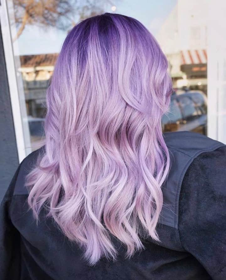 CosmoProf Beautyさんのインスタグラム写真 - (CosmoProf BeautyInstagram)「A Berry Beautiful Look🍇🍓 ✨ @jeffreyrobert_ colored using @goldwellus Colorance Demi Permanent shades mixed with Goldwell Pure Pigments for extra vibrance 👌 ✨ Create beautiful, metabolized color with depth and coverage to be able to showcase on permanent and Demi-permanent hair color clients with the #Goldwell Colorance Elumenated Metallics Collection. Available at #cosmoprofbeauty where you are #licensedtocreate . . #repost #goldwellcolor #goldwellapprovedus #lavenderhair #lilachair #violethair #purplehair #pastelhair」5月24日 23時00分 - cosmoprofbeauty