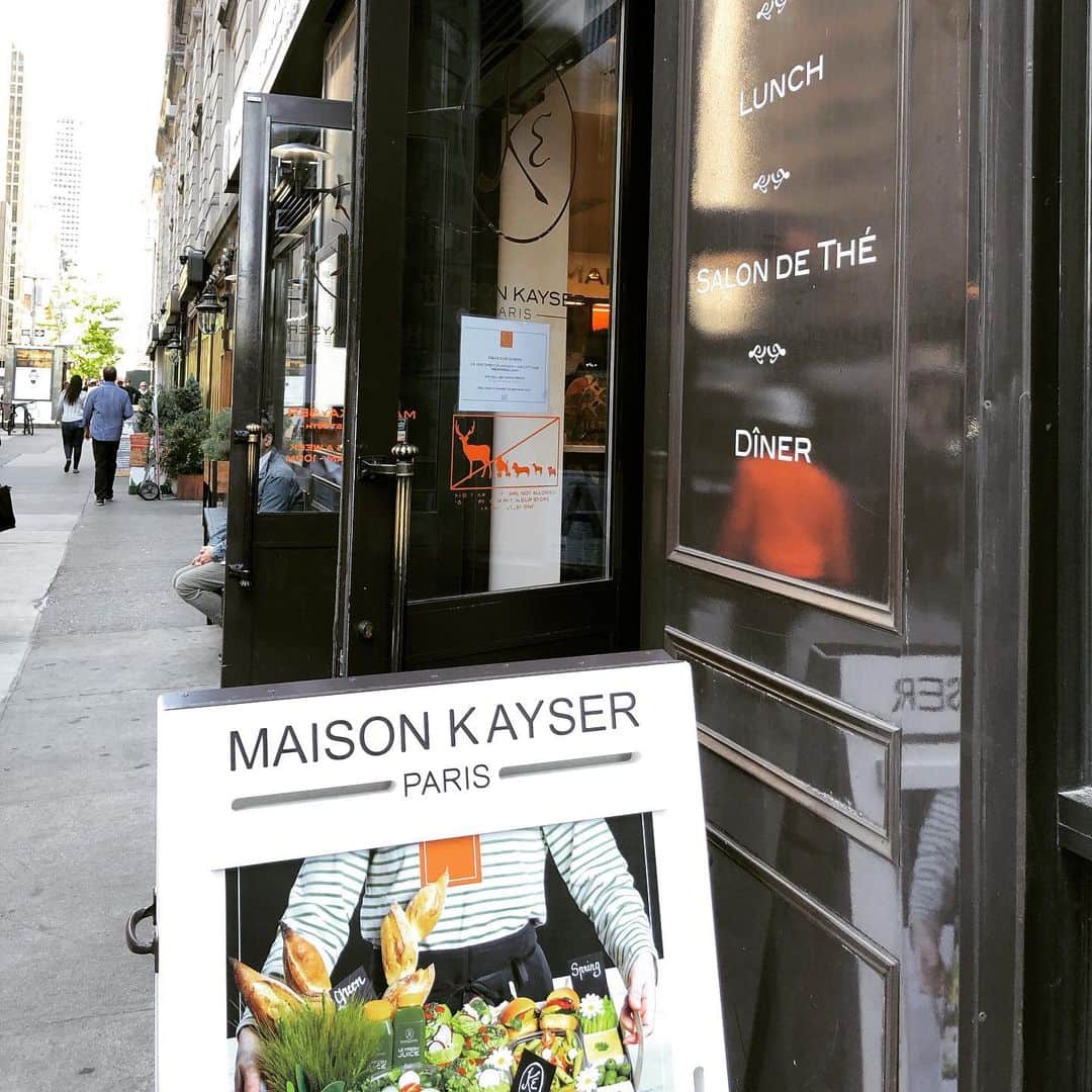 上杉洋史のインスタグラム：「Good morning from 6th Ave. #maisonkayser #cafe #bakery #nyc #nycfood」