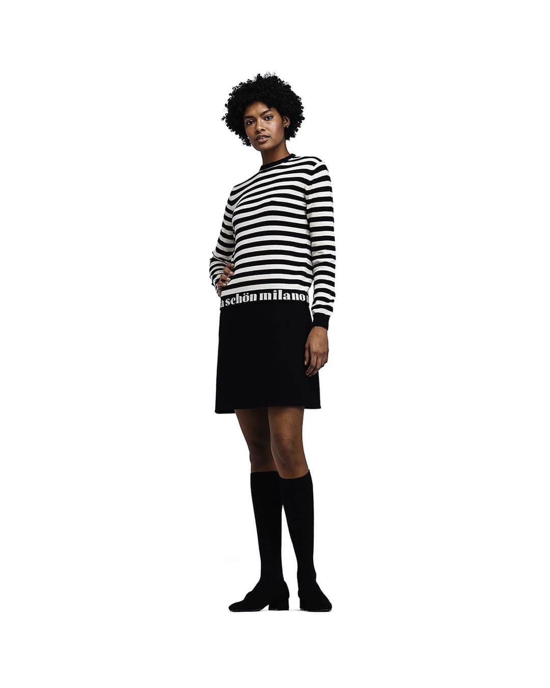 ミラショーンさんのインスタグラム写真 - (ミラショーンInstagram)「Striped T-shirt sweater and mini skirt in cashmere. Black&White  #milaismilano #milaamilano #tendenze #neutrals #stileitaliano #newclassic #simplychic #madeinmilan #couturefashion #hautecouturedress #milanfashion #milanofashion #fashion #timeless #ageless #effortless」5月24日 23時15分 - milaschon_official