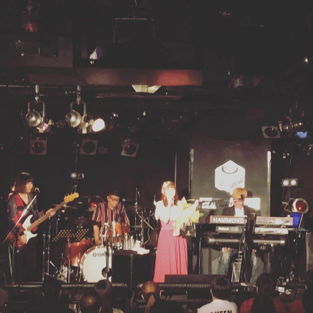 YOFFYさんのインスタグラム写真 - (YOFFYInstagram)「聖地！池袋ROSAへ「歌菜子 10th Anniversary LIVE "Again"」観に行ってきたよ！サイキックラバー 的にはFC運営やイベント制作などなど歌菜子さんには年中お世話になりっぱなし！いつも忙しく動き回ってるのにアルバム制作〜ワンマン開催と、本当にお疲れ様でした！！凄まじい仕事量をこなしながらどうやってここまで仕込んだのでしょうか・・・ たまには休んで下さい、いやホントに！！」5月24日 23時27分 - yoffy_psychiclover