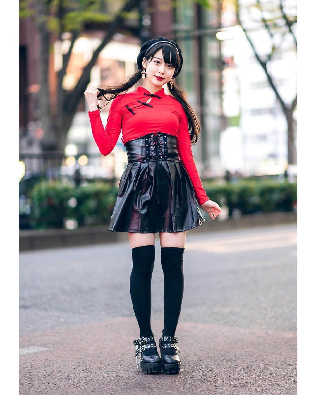 Harajuku Japanさんのインスタグラム写真 - (Harajuku JapanInstagram)「Aspiring Japanese idol - and Harajuku shop staffer - Misuru (@meguharajuku) on the street in Harajuku wearing a cheongsam style top with a faux leather corset top skirt, WEGO Harajuku over-the-knee socks, Yosuke platforms, and a Listen Flavor Harajuku beret.」5月25日 0時02分 - tokyofashion