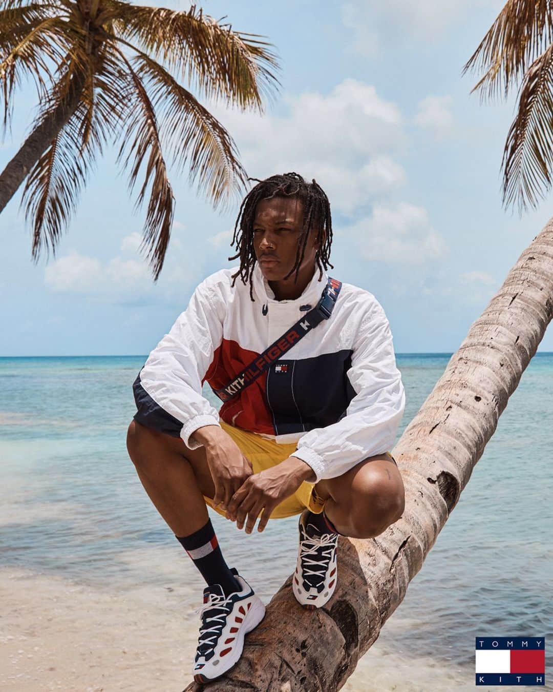 Tommy Hilfigerさんのインスタグラム写真 - (Tommy HilfigerInstagram)「Inspired by the tropical island of Mustique, @kith x #TommyHilfiger SS19 is live! Shop the collection at all #Kith shops and on Kith.com.」5月24日 23時59分 - tommyhilfiger