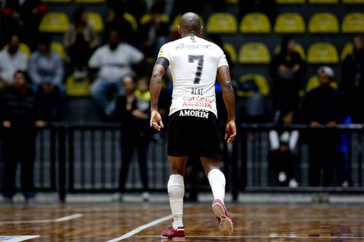 コリンチャンスさんのインスタグラム写真 - (コリンチャンスInstagram)「Hoje o @sccorinthians.futsal entra em quadra pela Liga Nacional! O Timão enfrenta o Minas, pela sexta rodada, na Arena Minas Tênis Clube, em Belo Horizonte, às 20h15, com transmissão da LNF TV. . . 📷 Rodrigo Coca/Ag. Corinthians . #VaiCorinthians」5月25日 0時06分 - corinthians