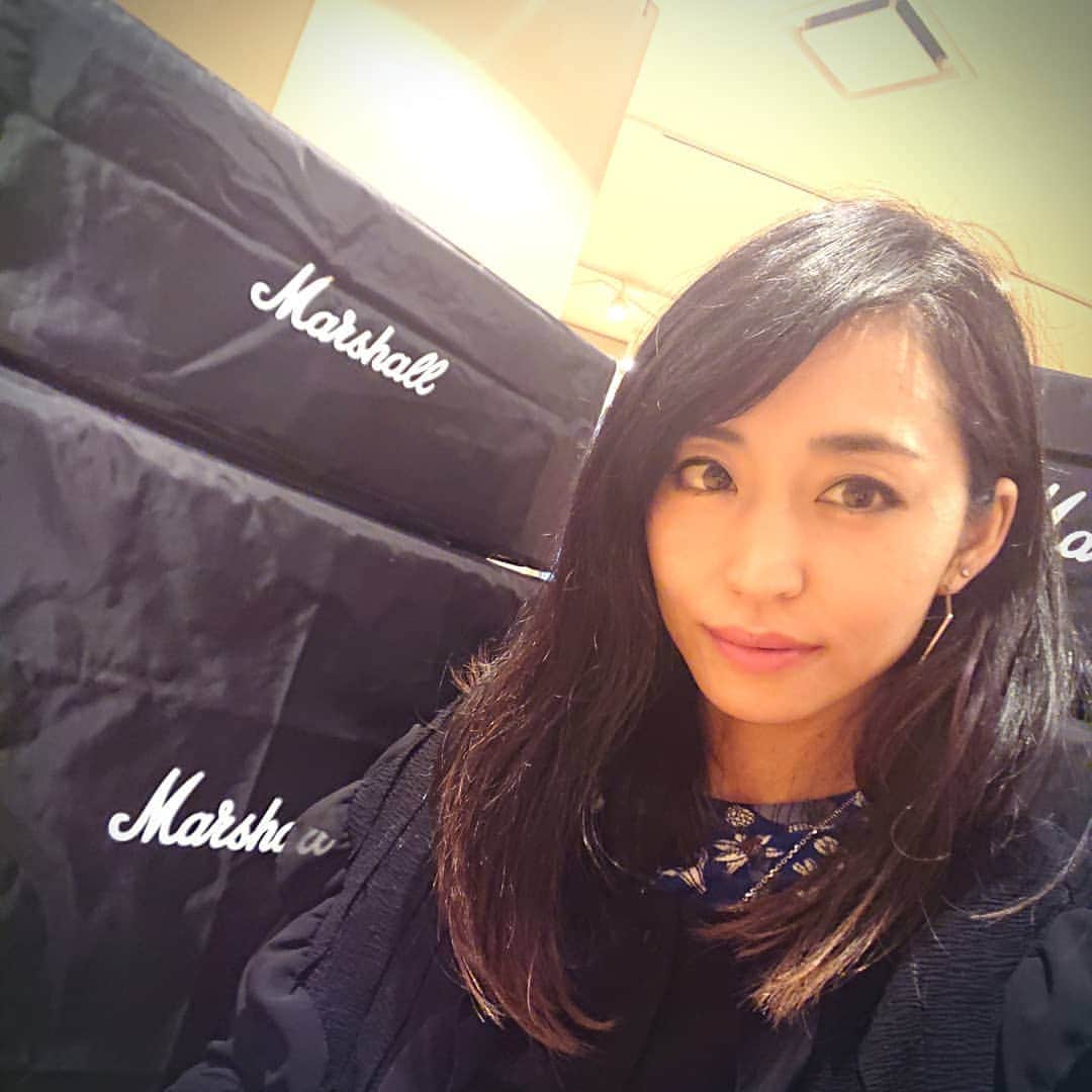 Yukiさんのインスタグラム写真 - (YukiInstagram)「Do you have a Marshall amplifier cover? Thanks for coming to the gig in Tokyo!  本日のライブもありがとうございました！今日も充実！明日は久しぶりの厚木ですね。よろしくお願いします🤘🏻 #D_Drive #yuki #marshall #cover #amplifier #guitarplayer #photo」5月25日 0時27分 - d_drive_gt_yuki