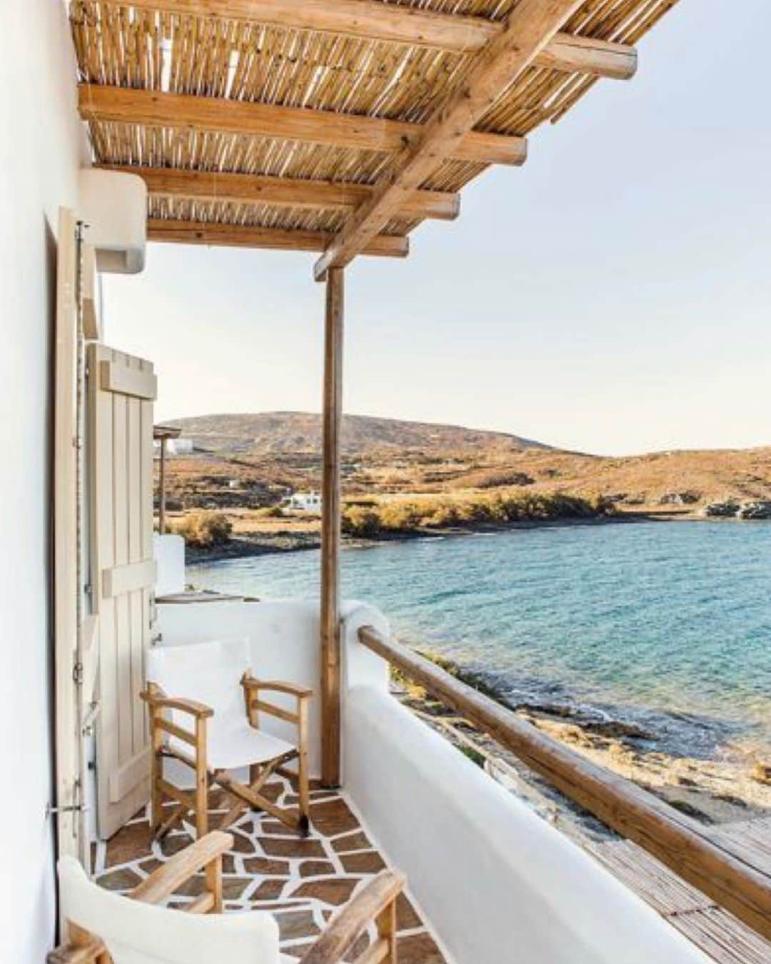 スターメラのインスタグラム：「So ready for this! 🇬🇷#summerallyearlong #greece #starmelauk #travelphotography #traveltheworld #globetrotter #summervibes #lovesummerhateeverythingelse」
