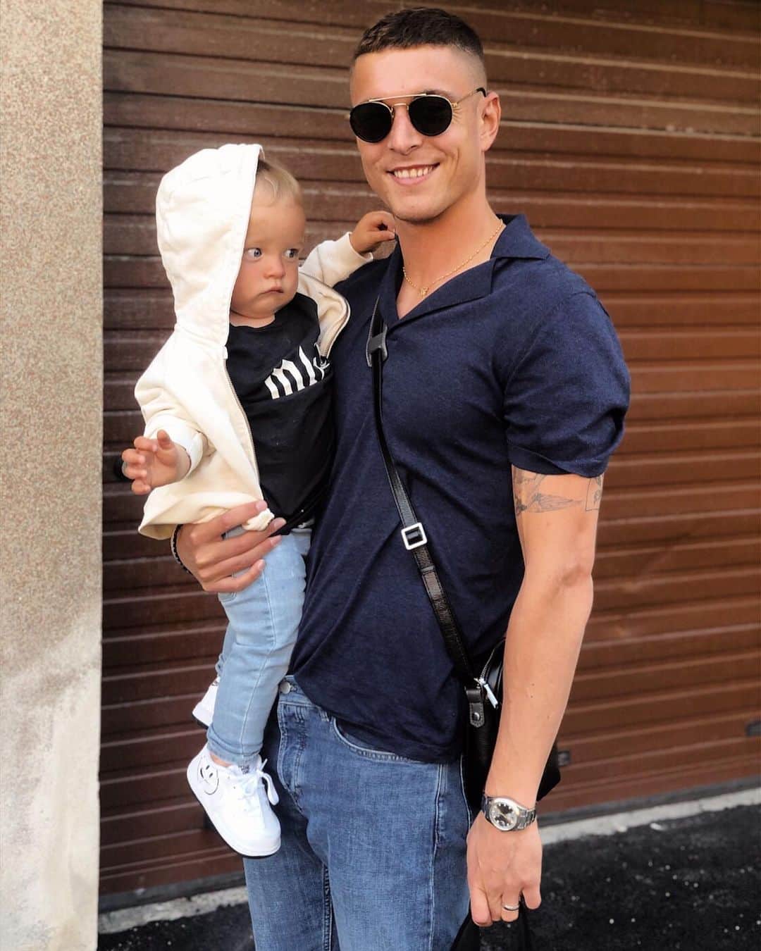 クリストファー・ピーターソンのインスタグラム：「Reborn ❤️」