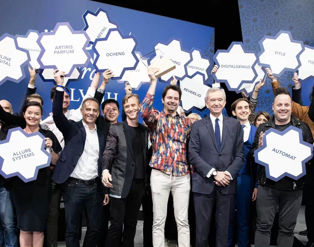 LVMHさんのインスタグラム写真 - (LVMHInstagram)「Celebrating Startups and Innovation A week ago, we celebrated the 3rd edition of the LVMH Innovation Award during @vivatech 2019. From 30 shortlisted startups who demonstrated what they can do at our LVMH Pavillon, we selected 5 finalists that had the honor of presenting their solutions on stage: @euveka_smartmorphosizing, Evrythng, @slyceit, DigitalGenius and 3DLOOK. While  @3DLOOK_me won the Innovation Award, all 30 startups were definitely winners at Viva Technology. All finalists: @alluresystems_ / Antvoice / Automat / Artiris / @care_os / Chattermill / DigitalGenius / @euveka_smartmorphosizing / Evrthing / @wearefitle / @inlineinc / @iamlululab / @nextail_labs / Ocheng / Octipas / OpenDataSoft / @qloo / Revers.io / Replika / @silkpay / SimpliField / @slyceit / @stockly.ai / @storefront / Terranis / Timekettle Technologies /@voirmakeupcam / Wannaby (@wannakicks)/ Yilou Software Ltd. Thank you all! We can't wait to keep exploring paths for collaboration with you! _ 📷 @gabrieldelachapelle  _ #LVMHtech #VivaTech #startups #innovation」5月25日 1時24分 - lvmh