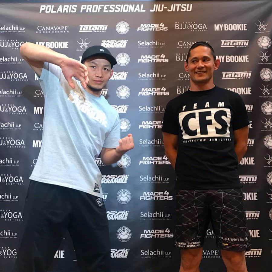 宇野薫のインスタグラム：「計量パス！！ 明日は1年半ぶりに POLARISに再挑戦できる事に本当に感謝です。 ありがとうございます。 スクランブルする試合して、 結果を出す！それだけです。 応援よろしくお願いします。  #polaris10 @polaris_professional  @scramblebrandofficial  #onehundredathletic #100athletic #caoluno  #unocaolshowten #unodojo #宇野薫 #ポラリス #グラップリング」